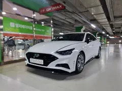 2022 Hyundai Sonata 2.0 — фото 12