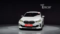 2022 BMW 1-Series M135i xDrive — фото 3