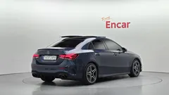 2023 Mercedes-Benz A-Class AMG A35 4MATIC Sedan, синий — фото 2