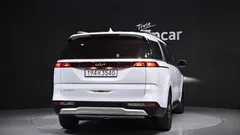 2023 Kia Carnival Diesel 9-Seater Prestige — фото 4