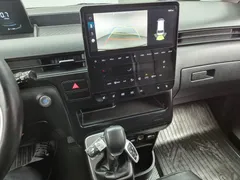 2023 Hyundai Staria Cargo 3-Seater — фото 18