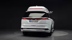 2023 Kia Carnival Gasoline 9-Seater Hi-Limousine — фото 4