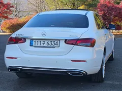 2022 Mercedes-Benz E-Class E220d 4MATIC Exclusive — фото 5