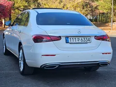 2022 Mercedes-Benz E-Class E220d 4MATIC Exclusive — фото 6