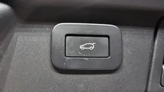 2023 Land Rover Range Rover Velar 3.0 P400 R-Dynamic HSE — фото 20