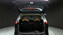 2023 Kia Carnival Diesel 9-Seater Noblesse — фото 20