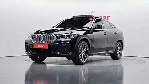 2022 BMW X6 xDrive40i M Sport