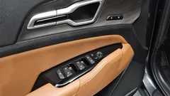 2022 Kia Sportage Signature 2WD, серый — фото 16