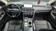 2023 Genesis G70 Gasoline 2.0T 4WD — фото 7