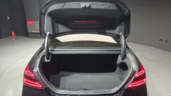 2023 Genesis G70 Gasoline 2.0T 4WD — фото 20