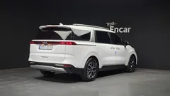 2023 Kia Carnival Diesel 9-Seater Prestige — фото 2
