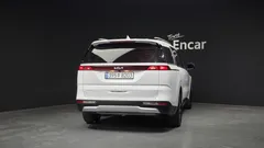 2023 Kia Carnival Diesel 9-Seater Prestige — фото 4