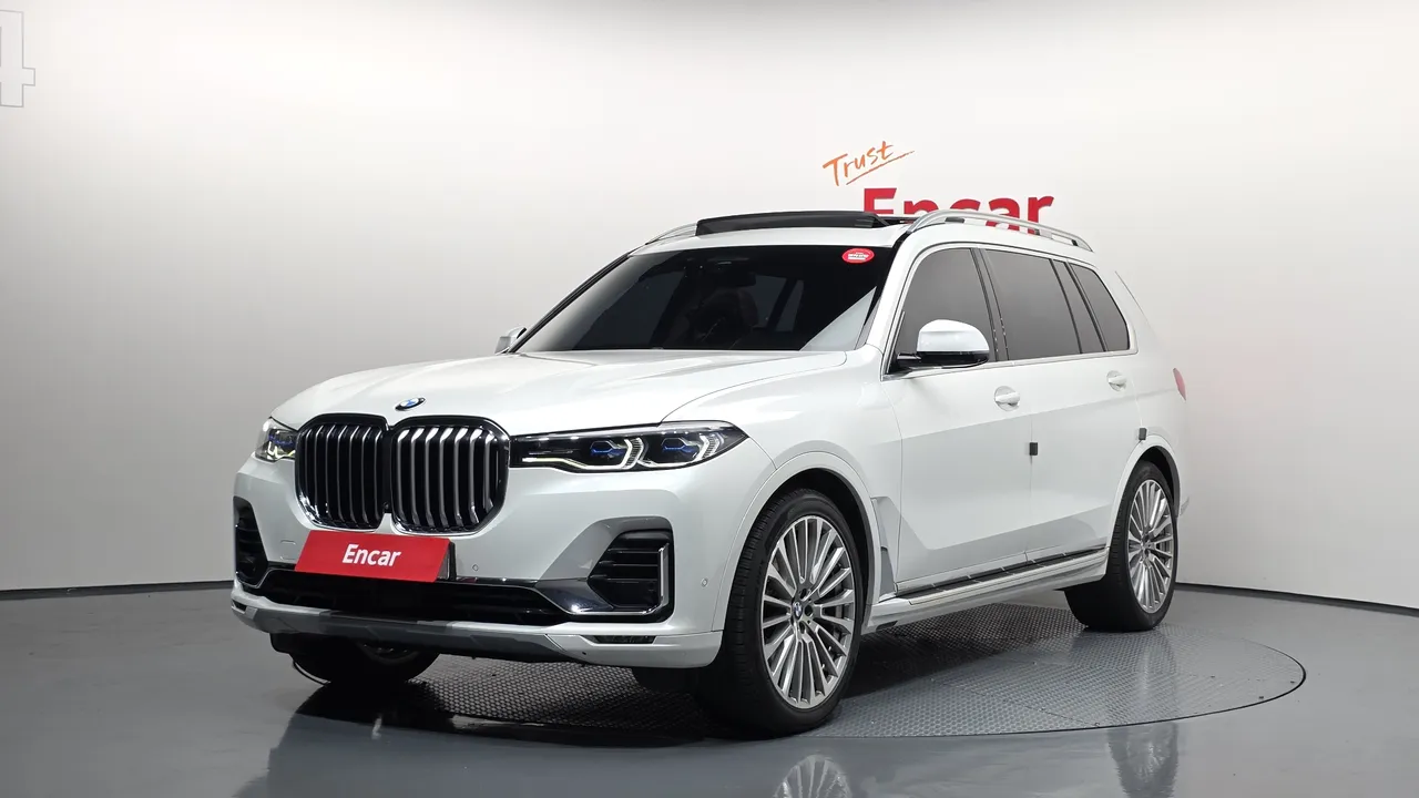 2021 BMW X7 xDrive 40i Design Pure Excellence 7-Seater