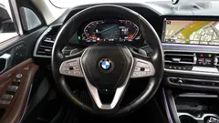 2021 BMW X7 xDrive 40i Design Pure Excellence 7-Seater, белый — фото 13