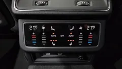 2023 Audi A6 45 TFSI Quattro Premium — фото 19