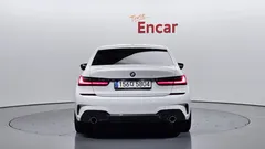 2022 BMW 3-Series 320i M Sport — фото 4