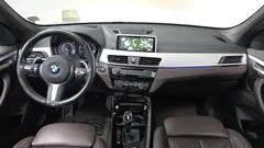 2022 BMW X1 xDrive 20i M Sport, чёрный — фото 7