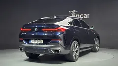 2022 BMW X6 xDrive30d M Sport — фото 2