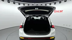 2022 Hyundai Santa Fe Gasoline 2.5T 2WD — фото 20