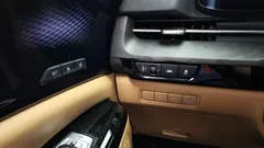2023 Kia Carnival Diesel 9-Seater Signature — фото 17