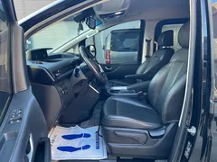 2022 Hyundai Staria Cargo 5-Seater — фото 5