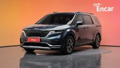 2022 Kia Carnival Diesel 9-Seater Prestige — фото 1