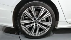2023 Audi A6 45 TFSI Quattro Premium — фото 5