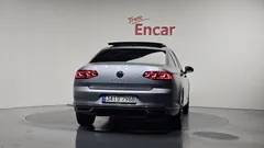 2021 Volkswagen Passat 2.0 TDI Prestige, серебристый — фото 4