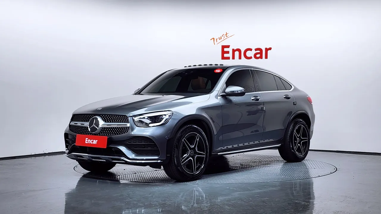 2022 Mercedes-Benz GLC-Class GCL300 4MATIC Coupe
