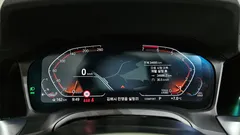 2022 BMW 3-Series 320i M Sport — фото 8