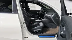 2022 BMW 3-Series 320i M Sport — фото 10