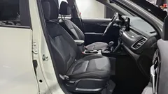 2023 Kia Seltos Gasoline 1.6 Turbo 2WD, белый — фото 10