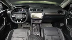 2023 Volkswagen Tiguan 2.0 TSI Prestige — фото 7