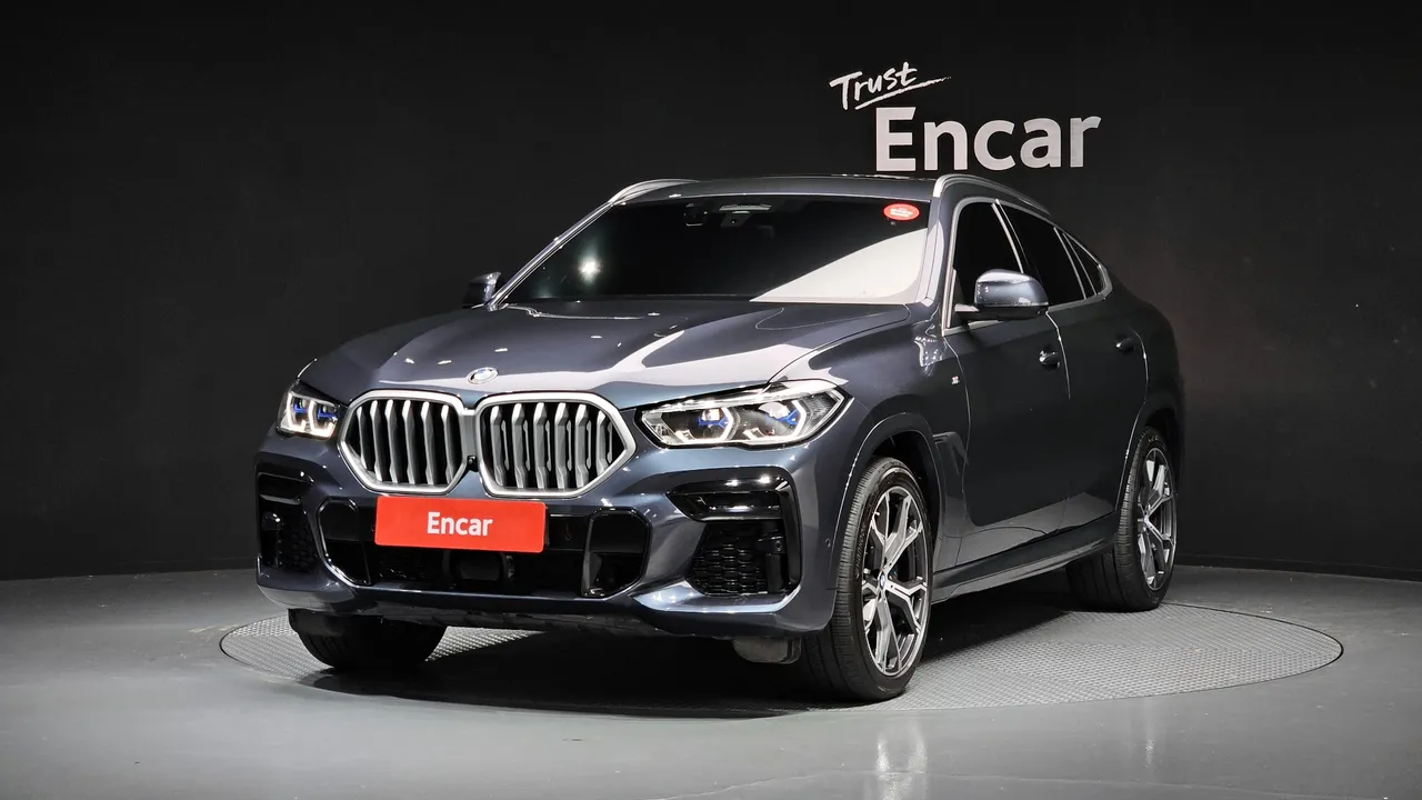 2022 BMW X6 xDrive30d M Sport