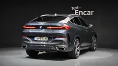 2022 BMW X6 xDrive30d M Sport — фото 2