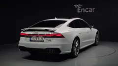 2022 Audi A7 55 TFSI Quattro Premium, белый — фото 2