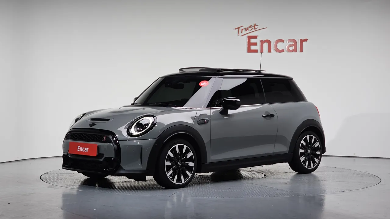 2022 Mini Cooper Classic