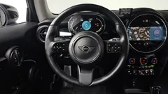 2022 Mini Cooper Classic — фото 13