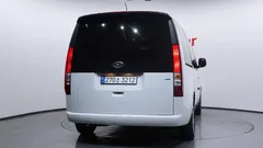 2023 Hyundai Staria 4WD Tourer 9-Seater — фото 4