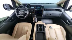 2023 Hyundai Staria 4WD Tourer 9-Seater — фото 7