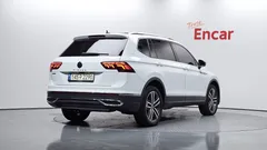2023 Volkswagen Tiguan 2.0 TSI Prestige — фото 2