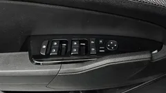 2022 Kia Sportage Gasoline 1.6 Turbo 2WD, белый — фото 17