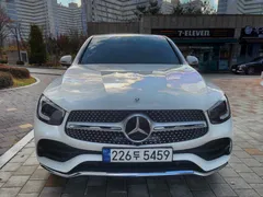 2023 Mercedes-Benz GLC-Class GCL300 4MATIC Coupe — фото 2