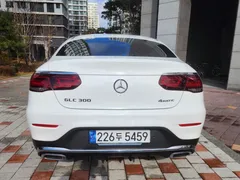 2023 Mercedes-Benz GLC-Class GCL300 4MATIC Coupe — фото 8