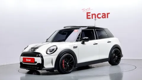 2022 Mini Cooper 5Door Classic