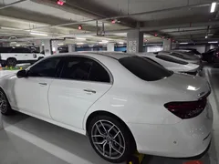 2022 Mercedes-Benz E-Class E220d 4MATIC AMG Line — фото 2
