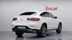 2023 Mercedes-Benz GLC-Class GLC300e 4MATIC Coupe — фото 2