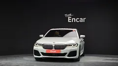 2023 BMW 5-Series 520i M Sport — фото 3
