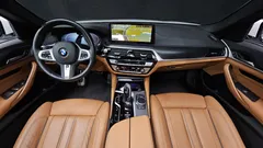 2023 BMW 5-Series 520i M Sport — фото 7