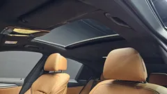 2023 BMW 5-Series 520i M Sport — фото 19